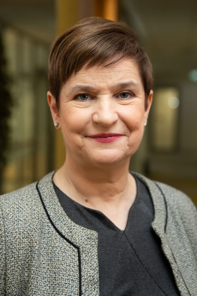 Aimi Püüa